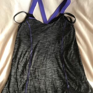 Lululemon tank; built-in bra